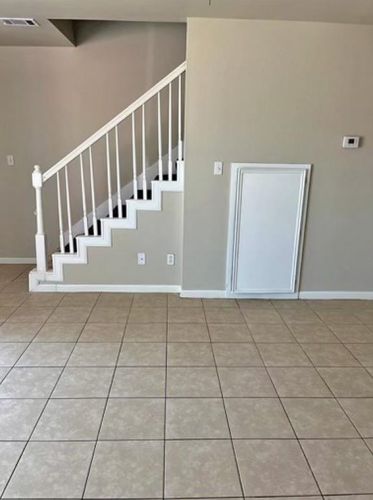 725 9th St, Nederland TX  77627-2641 exterior