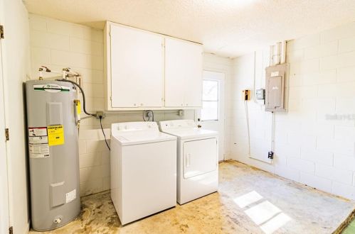 19 Cedar Dr, Davenport FL 33837-9784 exterior