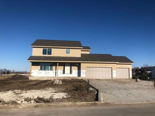 750 Spruce St, Pitzer, IA 50072-1122