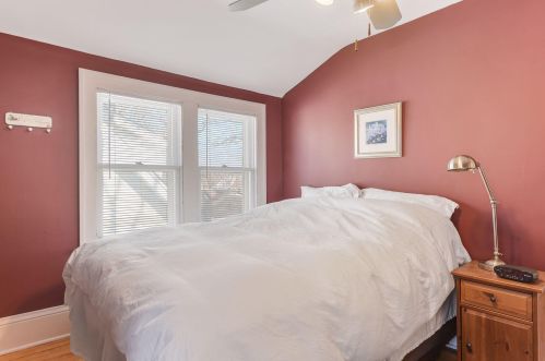 4837 Clinton Ave, Minneapolis MN 55419-5658 exterior