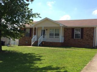 2810 Nat Hoosier Ln, Clarksville, TN 37040-6681