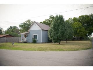 1801 8th St, Chickasha, OK 73018-5724