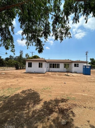 21732 Terrace Ave, Perris CA  92570-8286 exterior