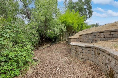 10409 Wolf Rd, Grass Valley CA  95949-7805 exterior