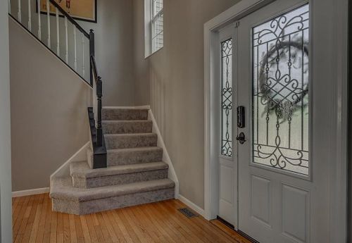 938 Crossings Dr, Covington, KY 41017-1598