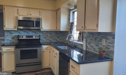 1613 Golf Course Dr, Bowie MD  20721-3159 exterior