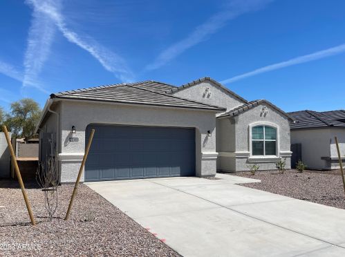 4423 103rd Dr, Phoenix, AZ 85043-5023