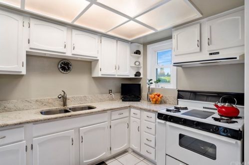 2634 220 St, Long Beach CA  90745-3013 exterior