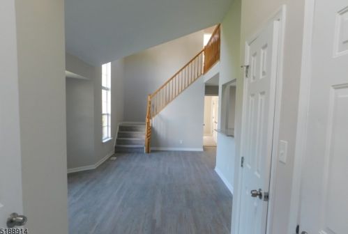 225 Canal Way, Hackettstown NJ  07840-1274 exterior