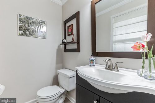 107 Wilson Dr, Collegeville PA  19473-2341 exterior