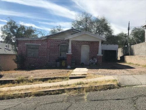 229 Loma St, Nogales, AZ 85621-2706
