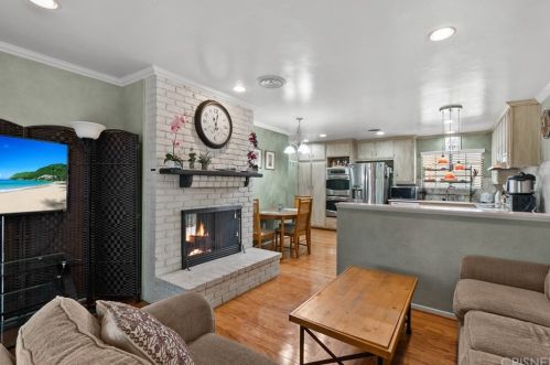 43757 Albeck Ave, Lancaster CA 93536-5746 exterior