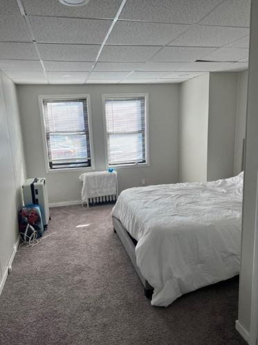 4160 Murray Ave, Pittsburgh, PA 15217-2704