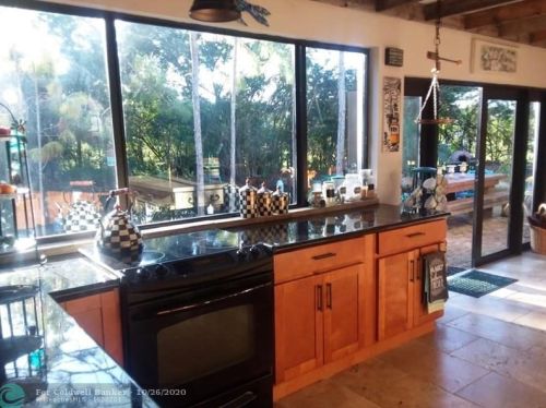 6612 Mandarin Blvd, Town Of Loxahatchee Groves FL  33470-3241 exterior