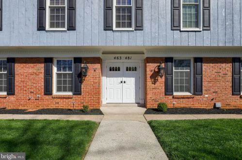 479 Caracas Ave, Swatara, PA 17033-1618