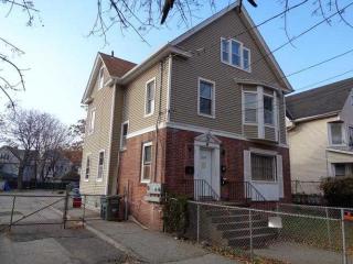 1167 Park Ave, Bridgeport, CT 06604-3411