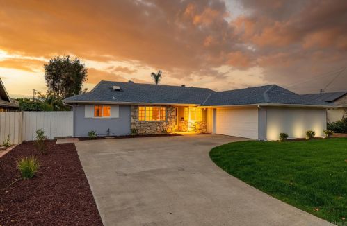 6218 Twin Lake Dr, San Diego, CA 92119-3000