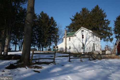 324 Gish Ln, South Middleton, PA 17007-9692