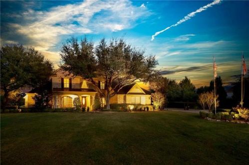 2800 Dublin Park Dr, Plano, TX 75094-3820