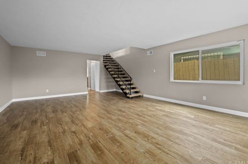 234 68th St, Long Beach CA  90805-1212 exterior