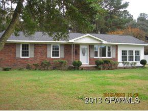 5995 Allen Gay Rd, Farmville, NC 27828-8903