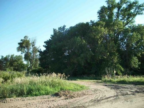 21975 26th St, Wanda, NE 68956-1646