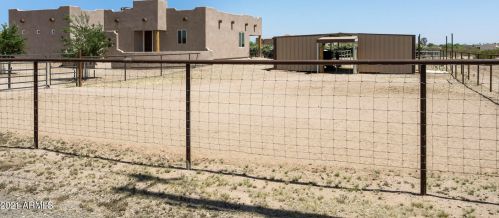 21443 Hunter Dr, Wittmann, AZ 85361-3503
