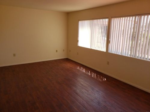 2914 Mobley St, San Diego CA 92123-3037 exterior