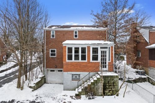 1069 Grandview Ave, Bridgeville, PA 15017-2250