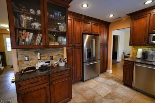 156 Matis St, South Plainfield NJ  07080-3151 exterior