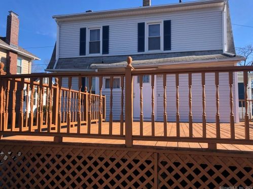9 Lawton Ter, Ansonia, CT 06401-1213