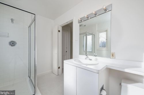 4510 46th St, Washington DC 20016-4476 exterior