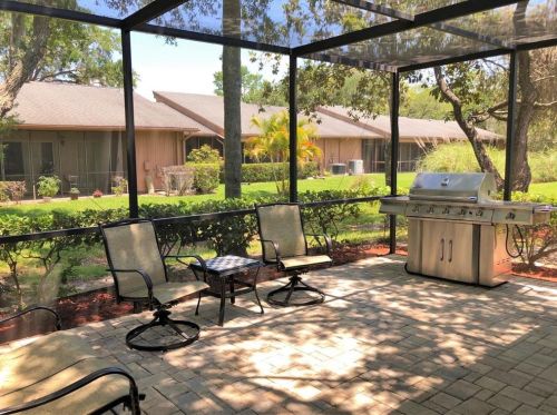 50 Balsam Dr, Oldsmar FL  34677-2340 exterior
