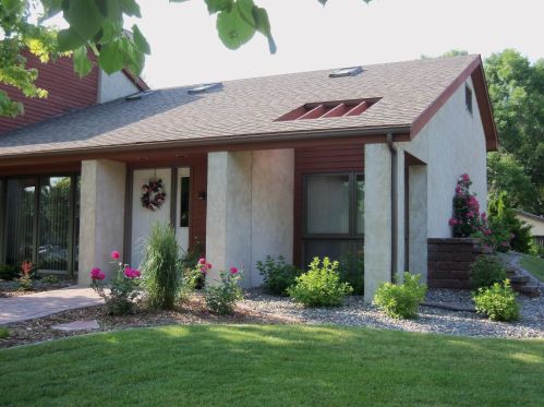 1316 16th St, Willmar MN  56201-2854 exterior