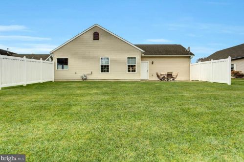 80 Lantern Ln, Lees Cross Roads PA  17257-8769 exterior