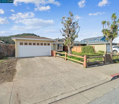 620 Linda Mar Blvd, Pacifica, CA 94044-3335