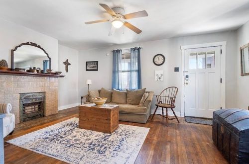 2115 Lloyd Ave, Pittsburgh, PA 15218-1711
