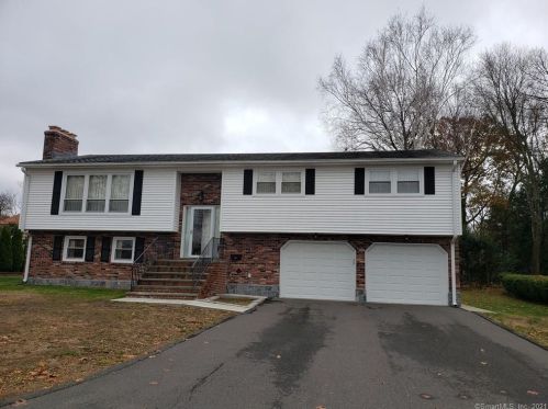 117 Cheryl Dr, Waterbury, CT 06708-3659