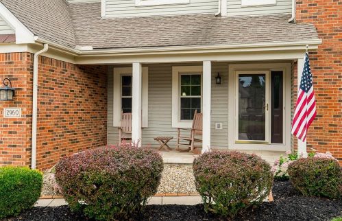2960 Wynridge Dr, Darbydale, OH 43123-8705