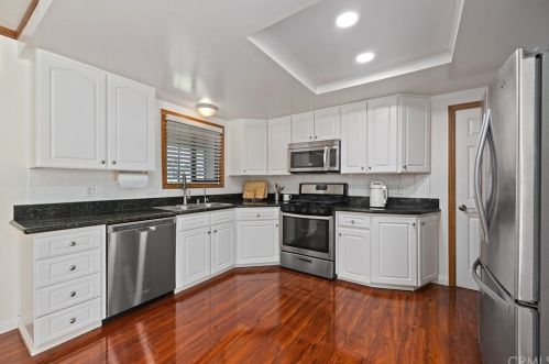 1412 Hodson Ave, Brea, CA 92821-2422