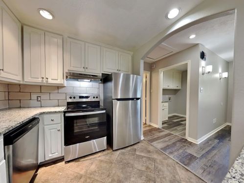 16342 Many Trees Ln, Conroe TX  77302-5496 exterior