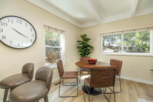 1425 Los Olivos Rd, Santa Rosa CA 95404-2017 exterior