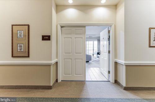 2110 Windrow Dr, Princeton, NJ 08540-5023