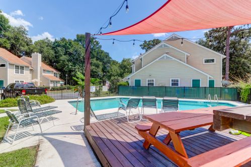 1040 Planters Pl, Mount Pleasant SC  29464-3176 exterior