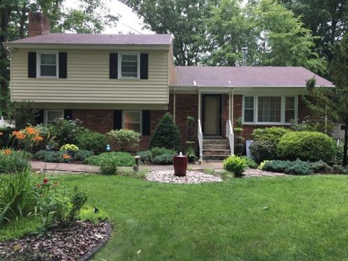 9477 Shelley Dr, Mechanicsville, VA 23116-5449