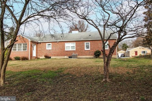 16 Dartmouth Rd, Wilmington, DE 19808-4634