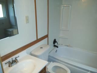 2320 Lathrop St, South Bend IN  46628-3329 exterior