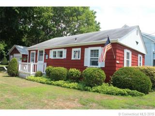 81 Harbor Ave, Madison, CT 06443-2824