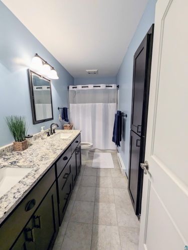 648 Jill St, Duluth MN 55803-2109 exterior