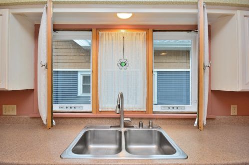 1517 52, Milwaukee WI 53214-5322 exterior